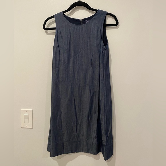 GAP women’s xs gray dress! - Picture 3 of 5